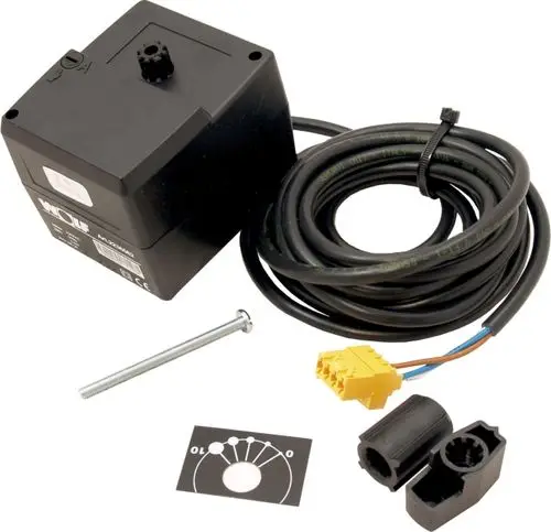 Schwarzer Steckmotor von Wolf mit Kabel, Montagezubehör und Anschlussstecker. Enthält eine schematische Darstellung zur Verdrahtung.